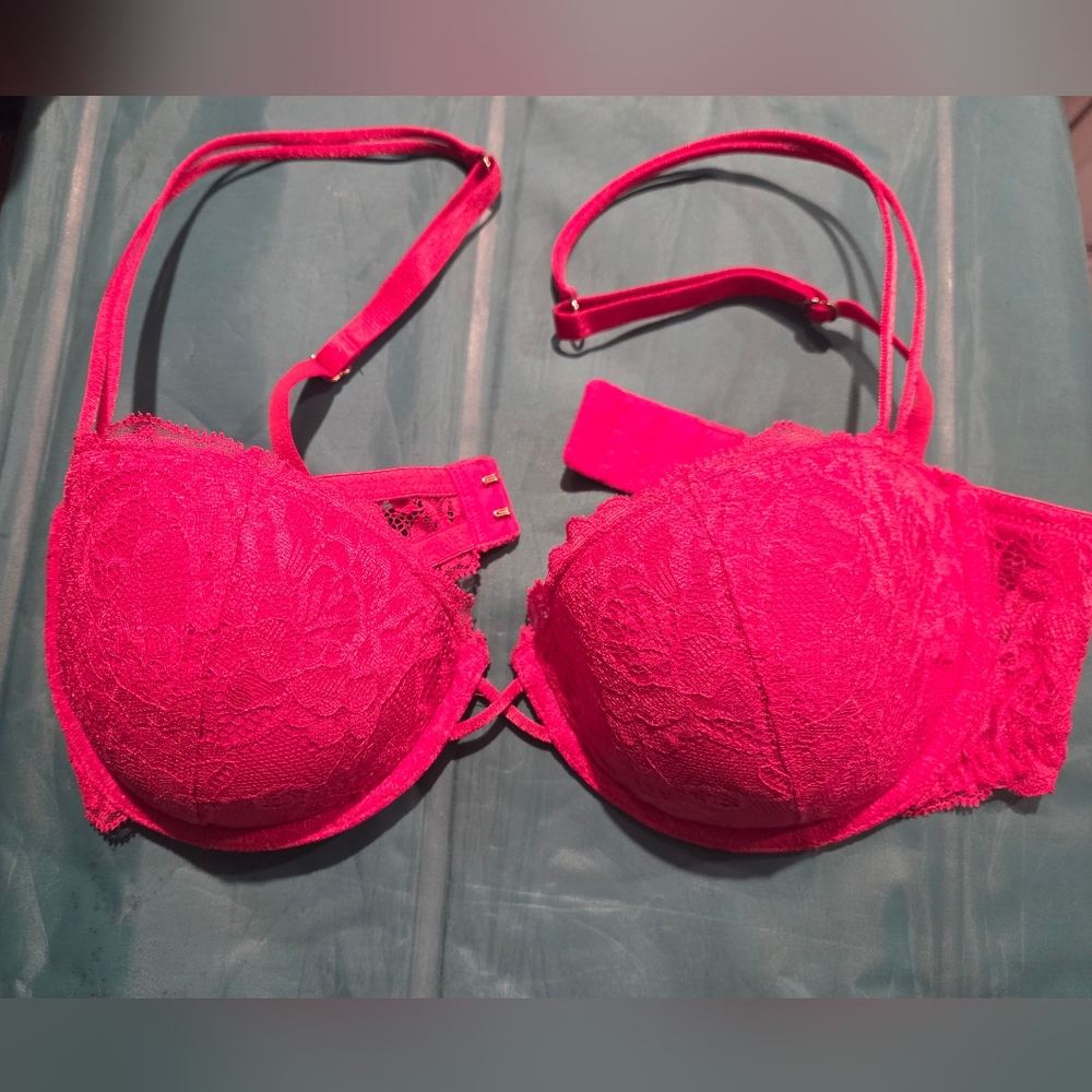 Express Women's Hot Pink Lace Formed Bra
